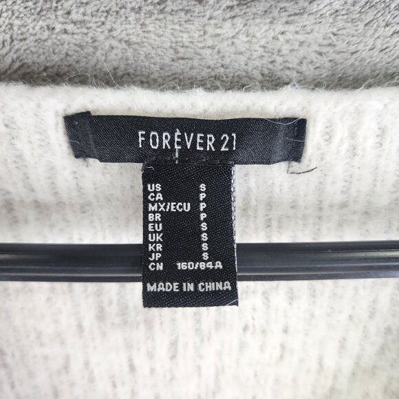 Womens White Forever 21 Knit Sweater V Neck Long Sleeve Size S - Picture 6 of 10